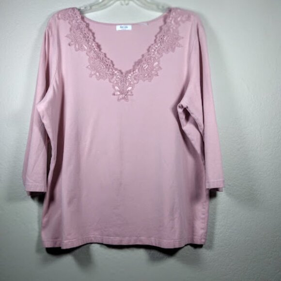Liz&co. Knit Top Pink with Lace 1X - Picture 3 of 9
